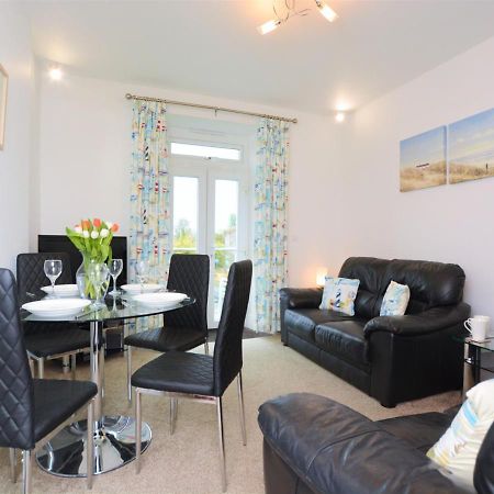 Eddystone Lemain Garden Apts Looe Exterior photo
